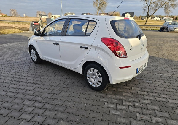 Hyundai i20 cena 25900 przebieg: 140000, rok produkcji 2014 z Lipiany małe 529